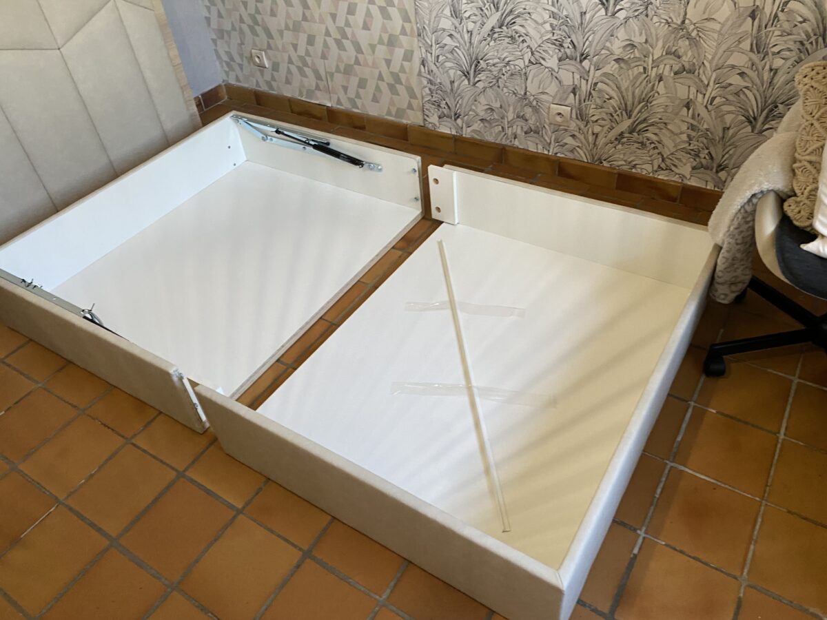 T Te De Lit Avec Rangement Sommier Coffre Et Matelas Ressorts Fabrication Fran Aise Decosom